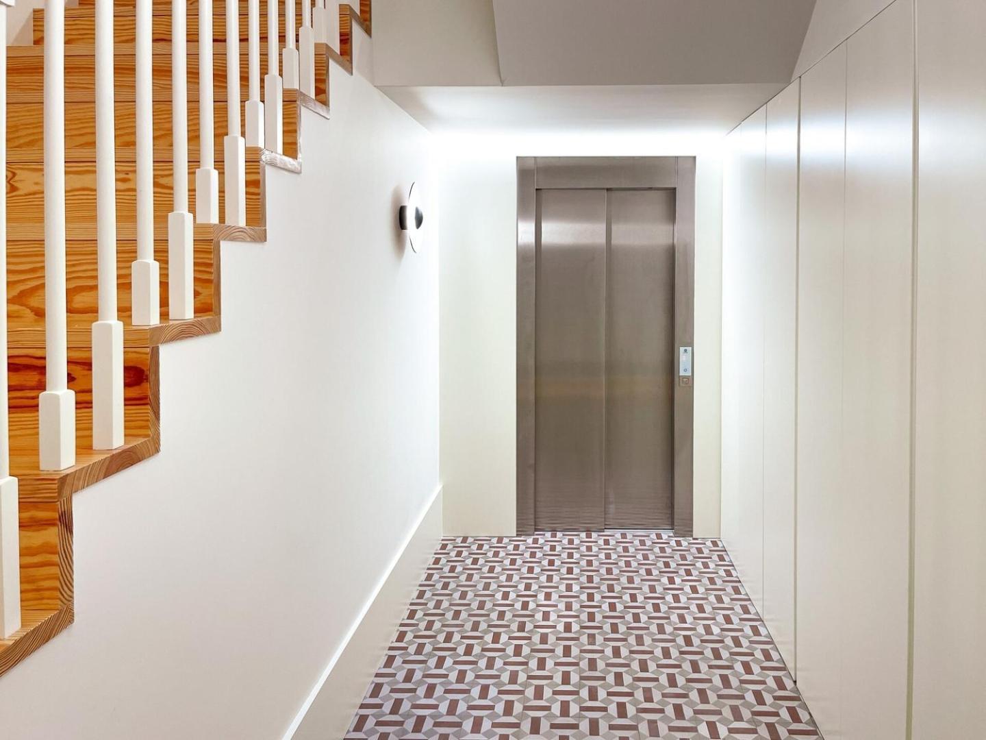 Award-winning Loft Design With View To Douro River